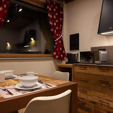 Les Reves Des Montagnards, De Charme *