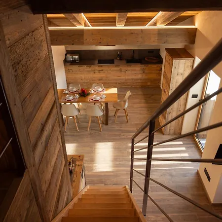 Les Reves Des Montagnards, De Charme